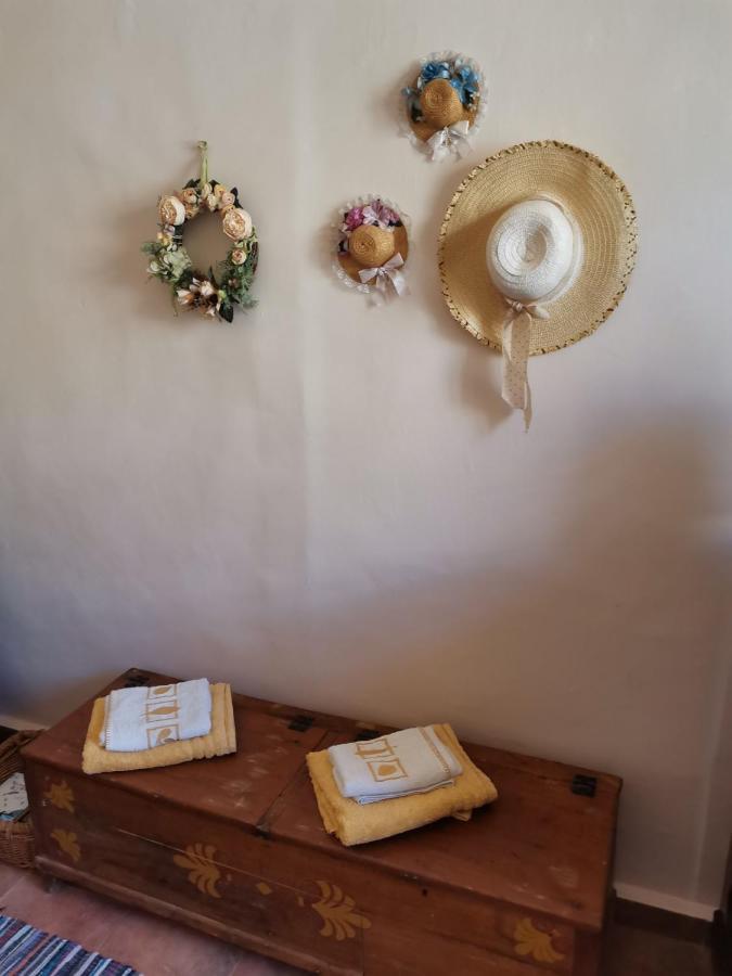 シミ Giannas Houseヴィラ エクステリア 写真